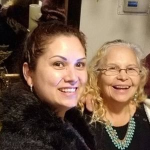 Meet your Posher, Luz